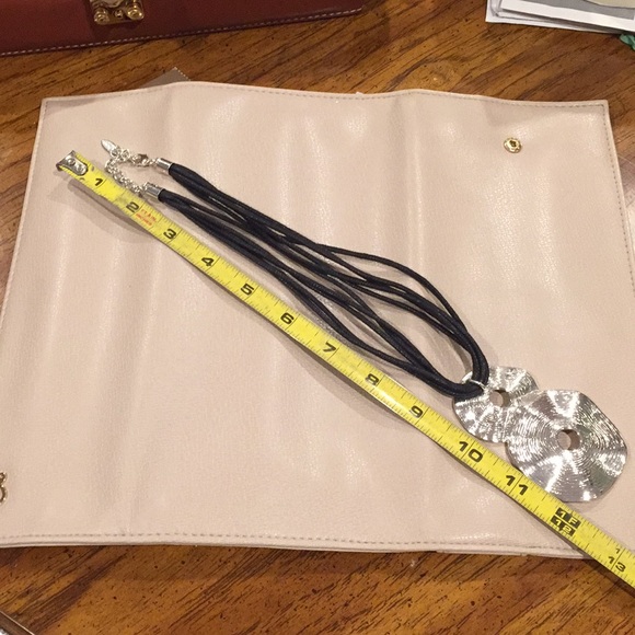 Necklace - Picture 2 of 8